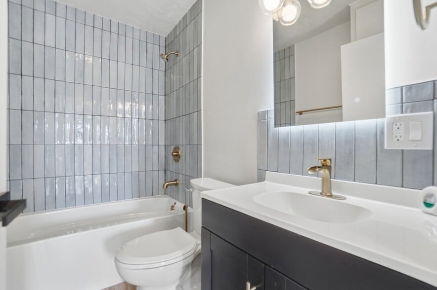 Building Photo - 2351 Burden Dr