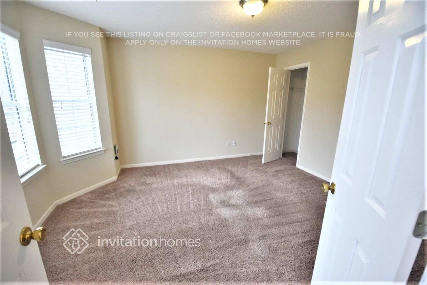 Building Photo - 597 Lakewater View Dr