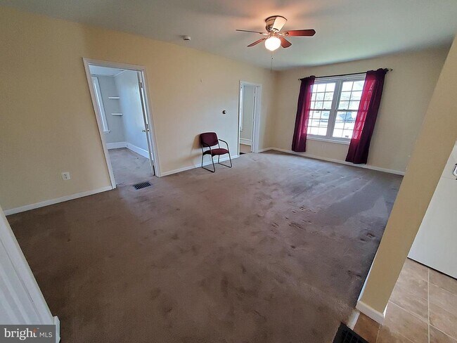 Building Photo - 191 W Cohawkin Rd