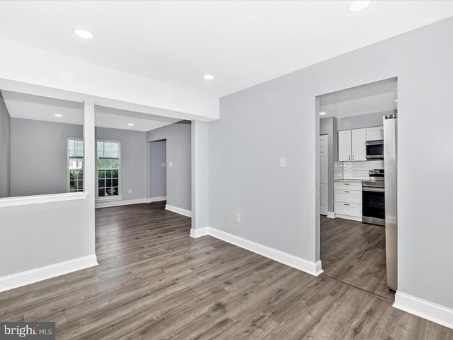 Building Photo - 13114 Thackery Pl