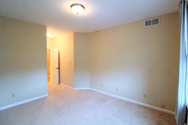 Building Photo - 2 br, 2 bath House - 225 Fountain View