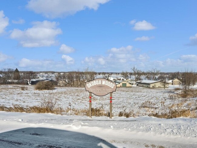Building Photo - 24094 187th St