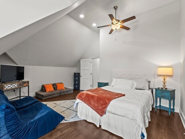 Building Photo - 71 Windjammer Ct