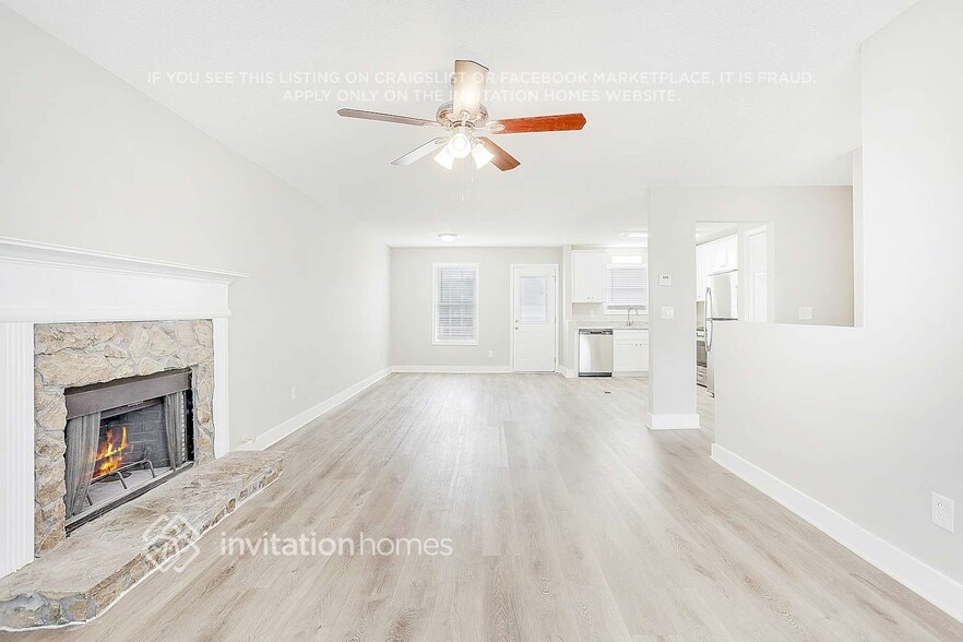 Building Photo - 500 Weston Ct