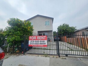 Building Photo - 1536 E