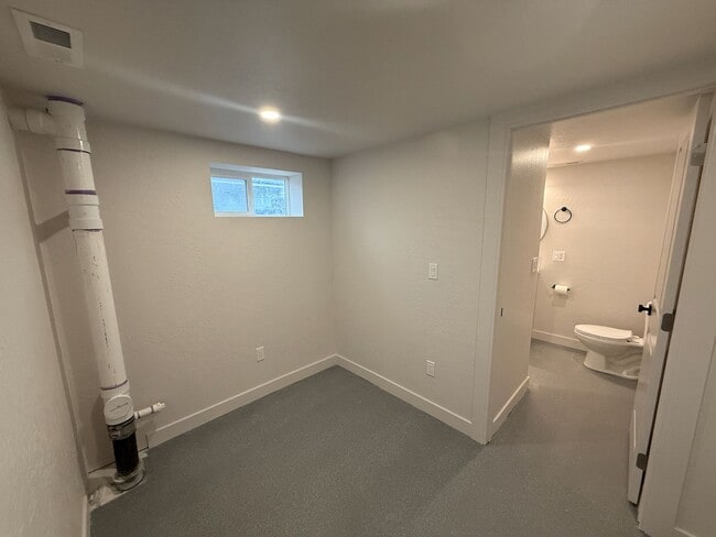 Building Photo - Immaculate FULL-REMODEL: 3 Bed 2 Bath Spokane Home w/ Brand New Everything!!