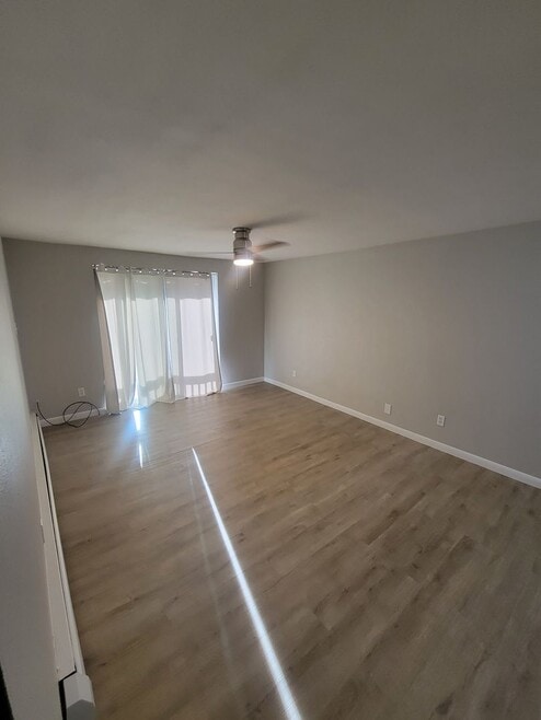 Building Photo - 1302 S Parker Rd