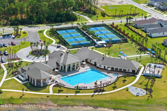 Building Photo - 1464 Island Ave NW