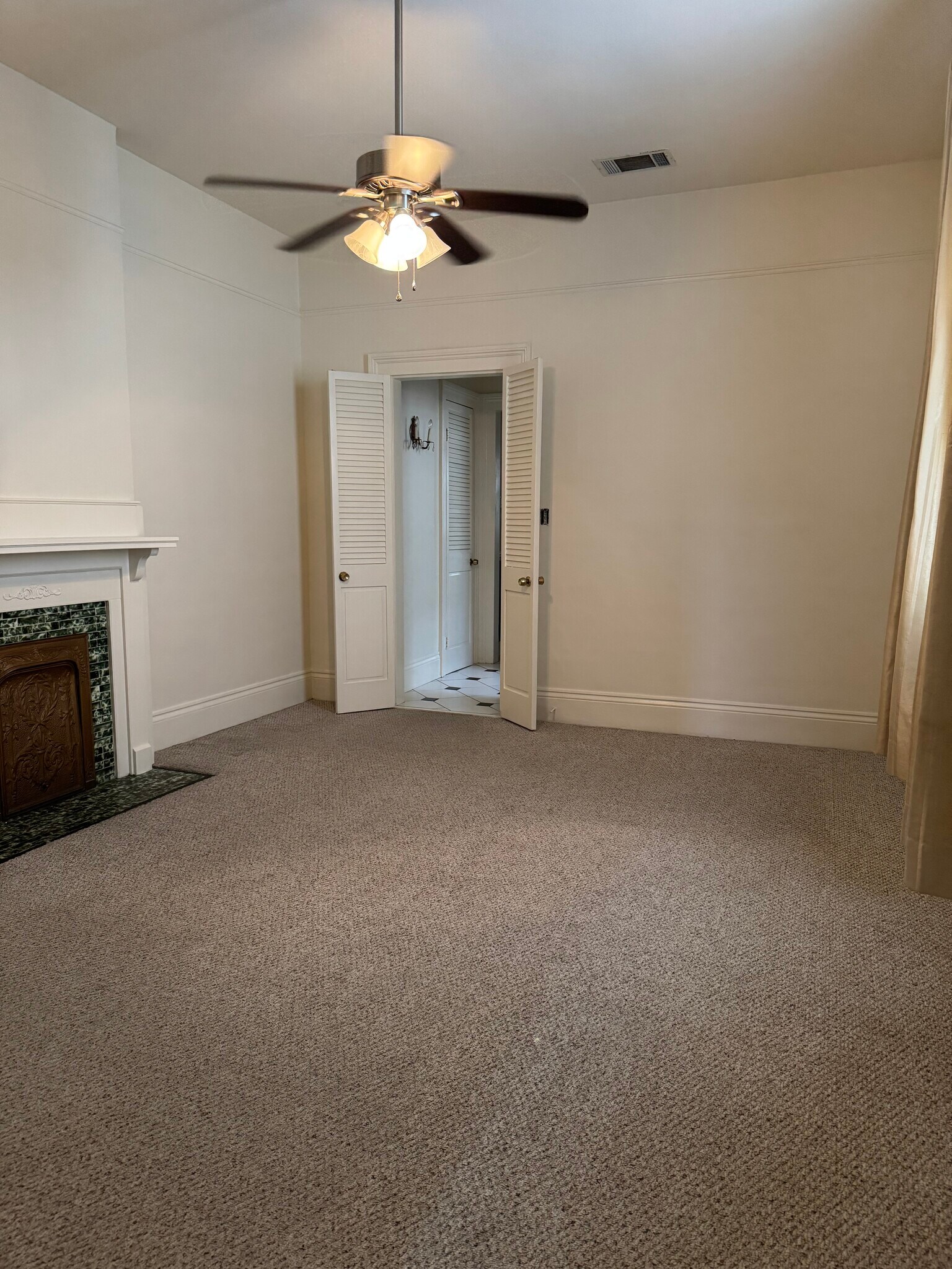 Building Photo - 115 Sherwood Forest Dr