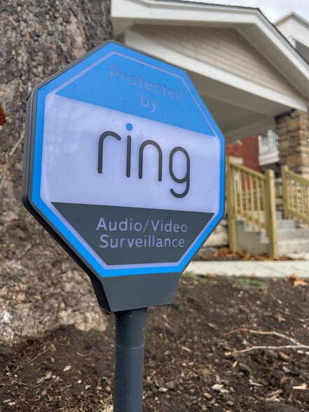 Ring Surveillance - 3838 Wyandotte St