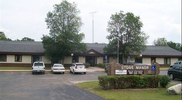 Primary Photo - Maplewood Manor