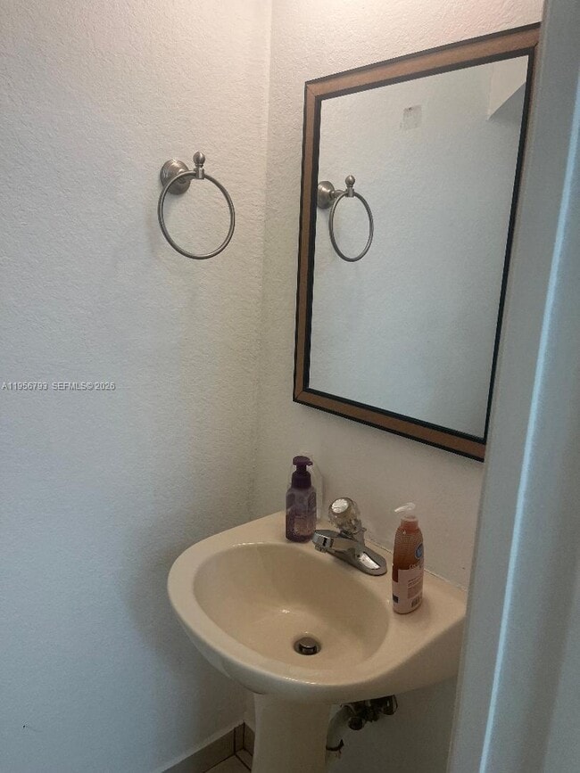 Building Photo - 11723 SW 137th Path