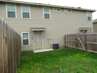 Building Photo - 6619 Arancione Ave