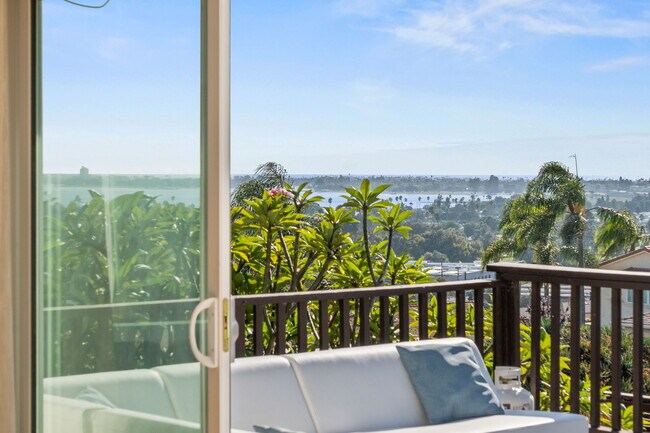 Building Photo - 3640 Princeton Ave