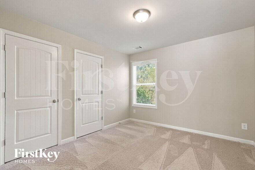 Building Photo - 3929 Camden Ct