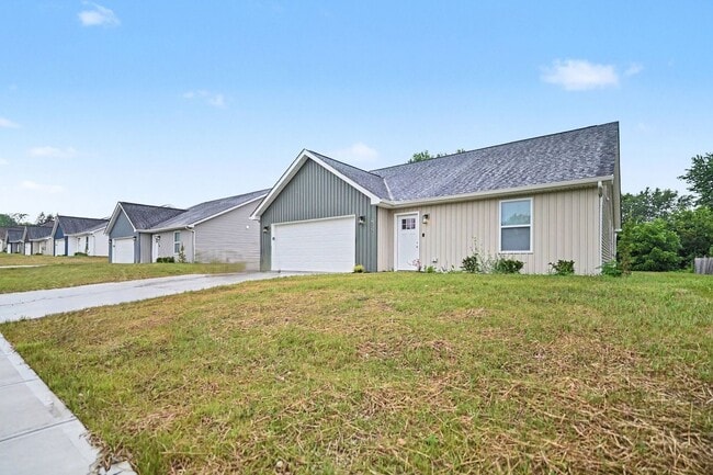 Building Photo - 2056 Thimble Creek Dr