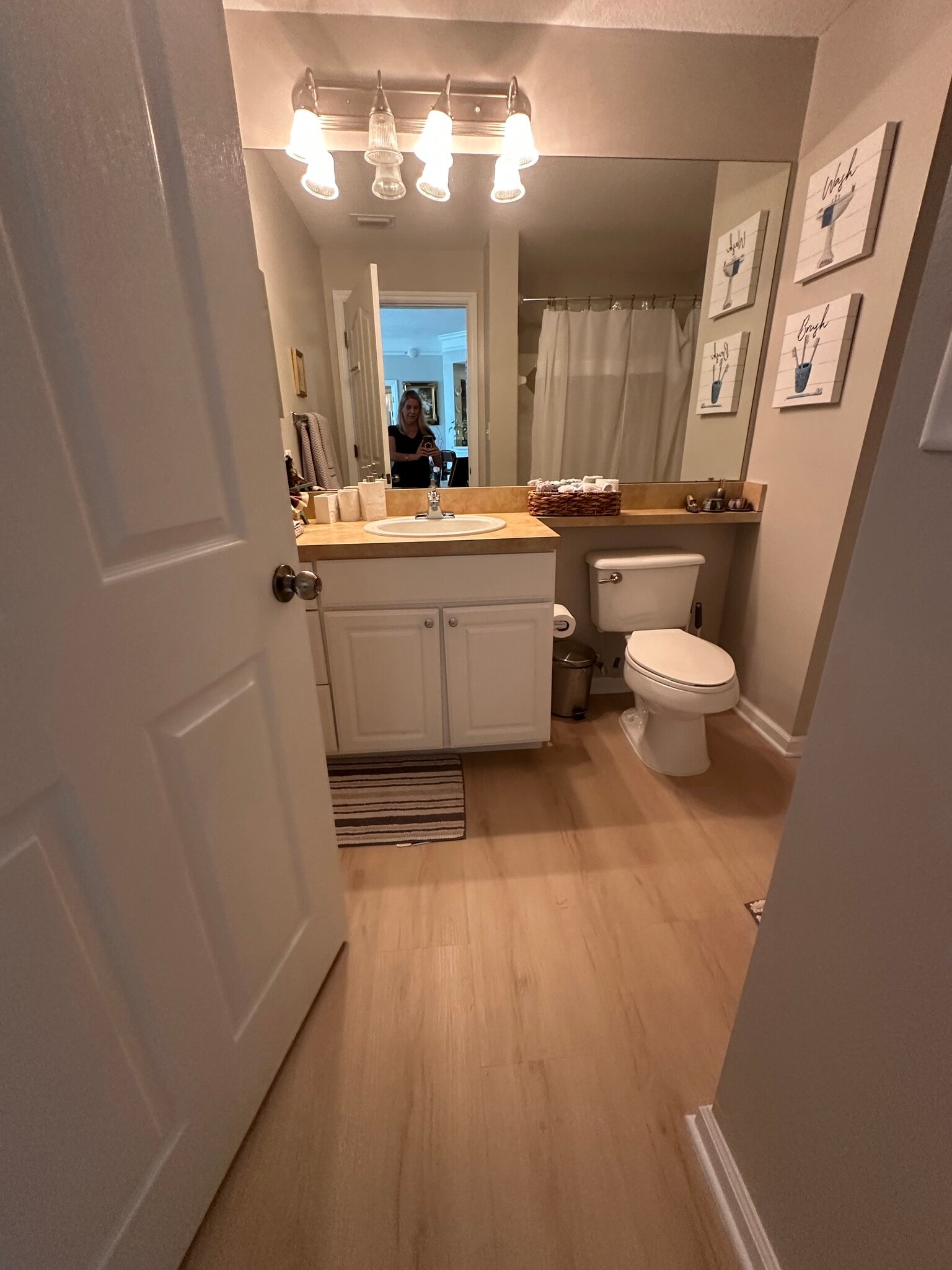 Building Photo - 9873 Baywinds Dr