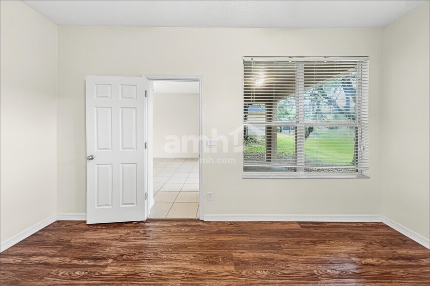 Building Photo - 1726 Palmerston Cir