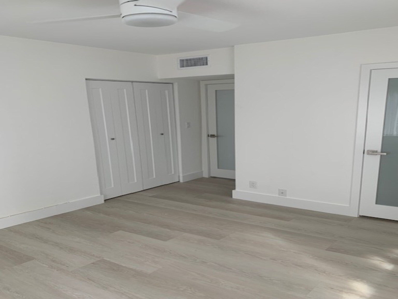 Primary Bedroom - 1410 S Ocean Blvd