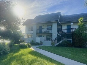 Building Photo - 2018 SW 29th Ct