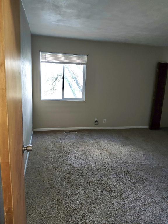 Building Photo - 3119 W Willow Knolls Dr