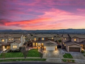 Building Photo - 12535 Melon Dr