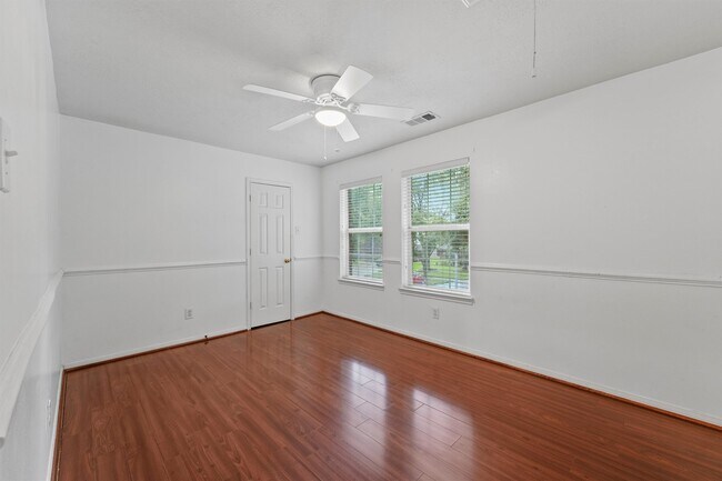Building Photo - 17142 Kiowa River Ln