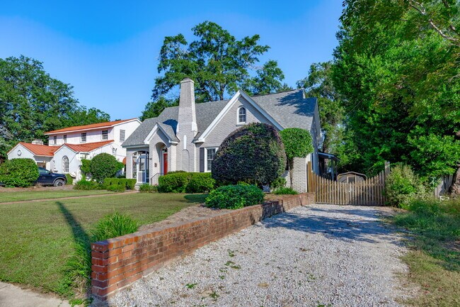 Building Photo - Large remodeled historic home now available!