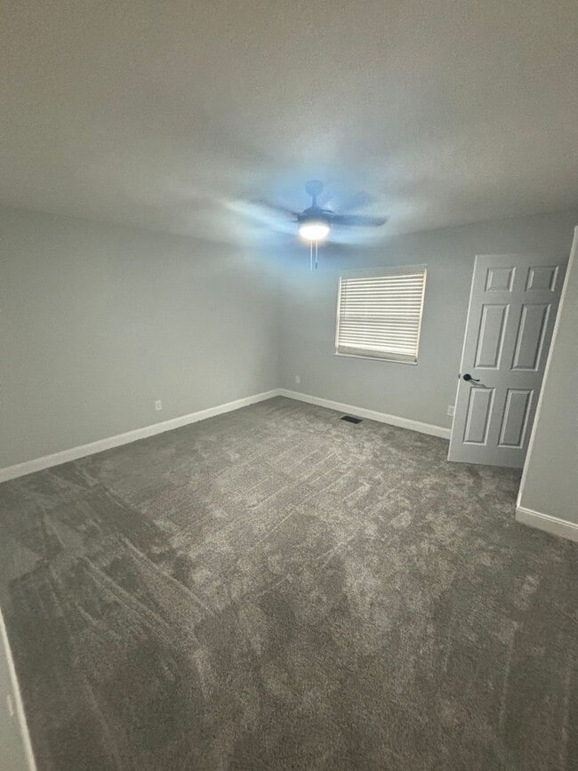 Building Photo - 3224 Summerhill Ln