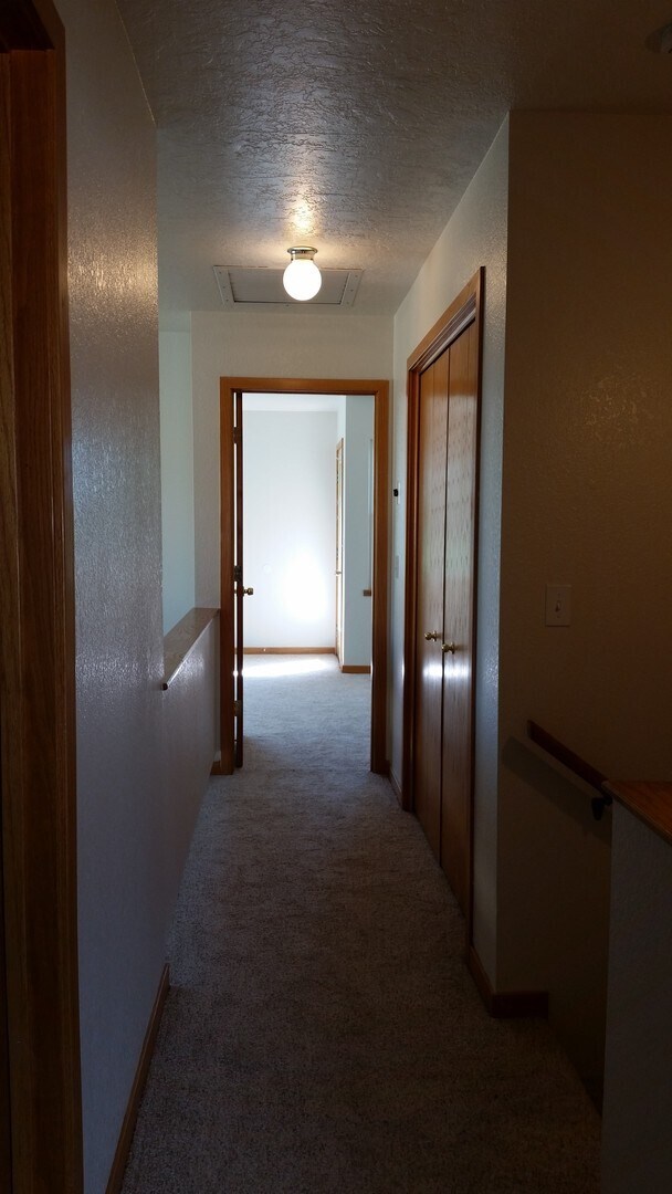Building Photo - Condo for Rent
