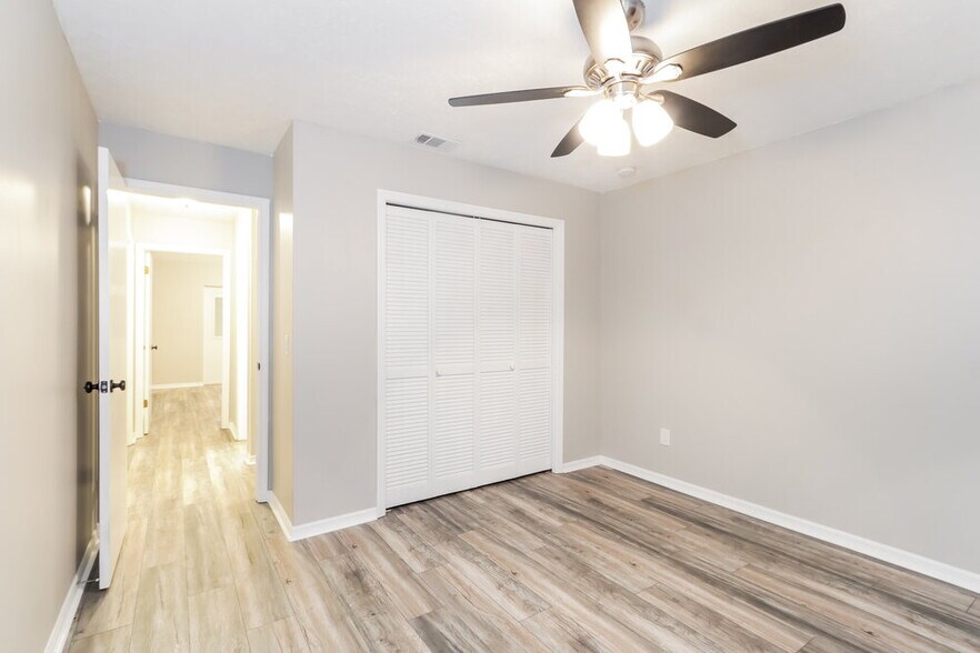 Building Photo - 10314 Ashley Oaks Dr