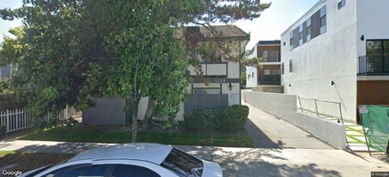 Building Photo - 5229 Satsuma Ave