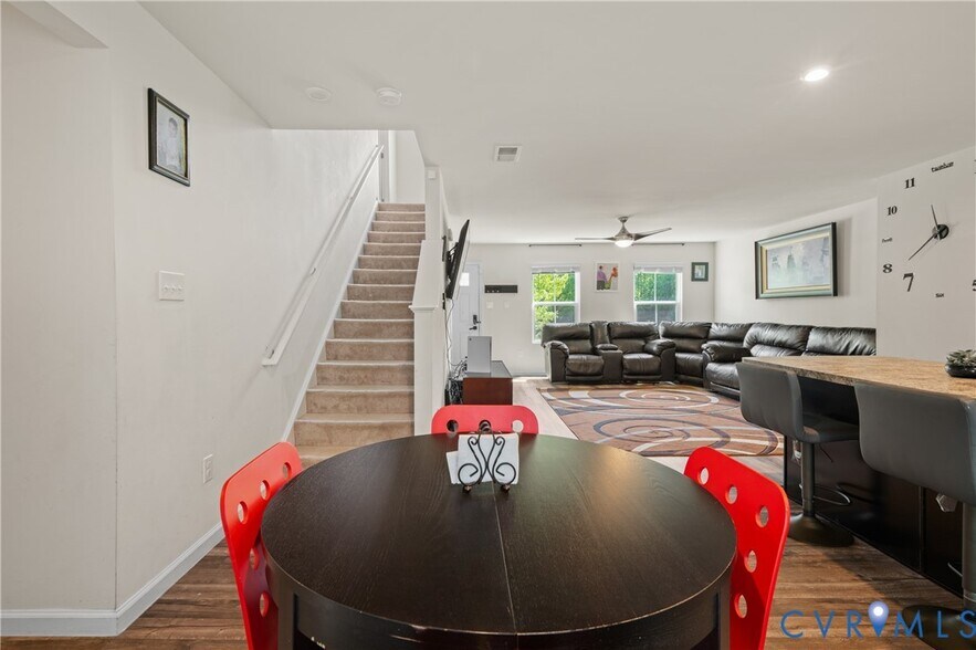 Building Photo - 21012 Baileys Grove Dr