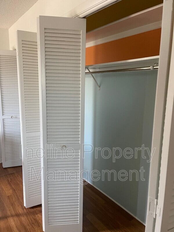 Building Photo - 515 S 1000 E