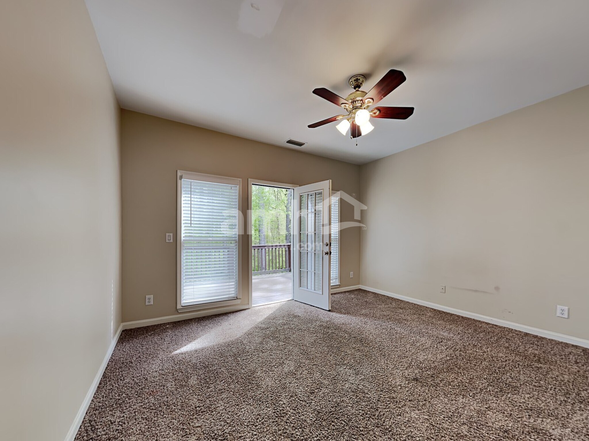 Building Photo - 7270 Wyngate Dr