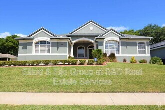 Building Photo - 2218 Longleaf Cir