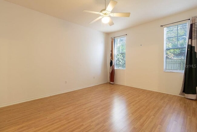 Building Photo - 9918 SW 52nd Rd