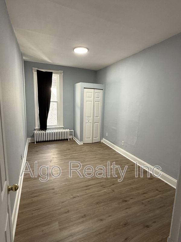 Building Photo - 359 Maria Ave