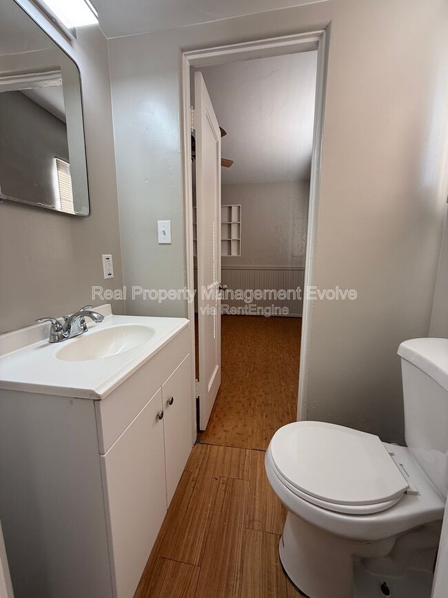 Building Photo - 4141 N 29th Ave