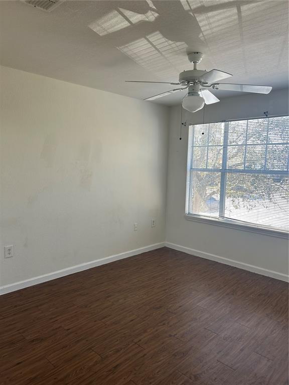 Building Photo - 11811 Estates Club Dr