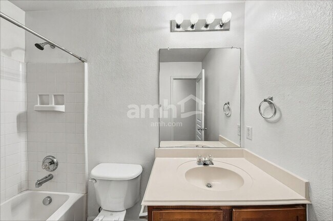 Building Photo - 12232 Lamington Dr