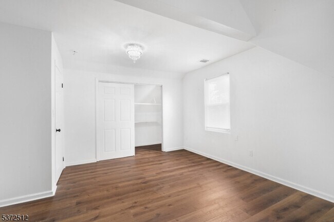 Building Photo - 141 Crosby Ave