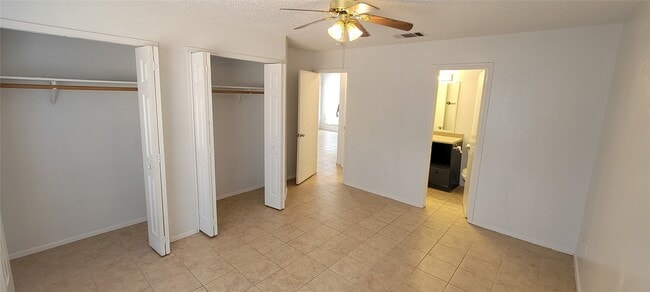 Building Photo - 14413 Tiffer Ln