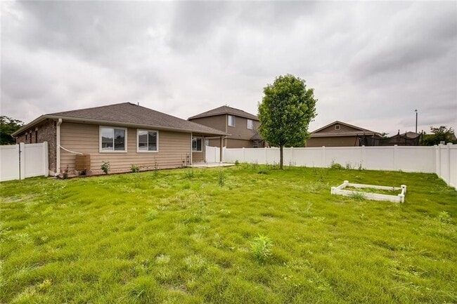 Building Photo - 1408 Portchester Castle Path