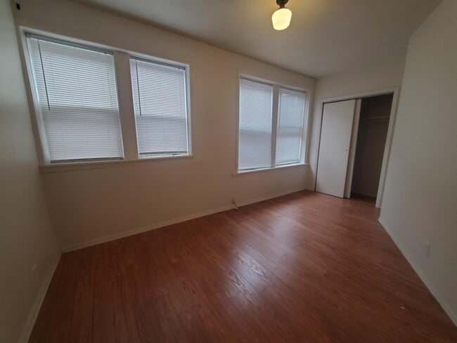 Building Photo - 4448 Shaw Blvd