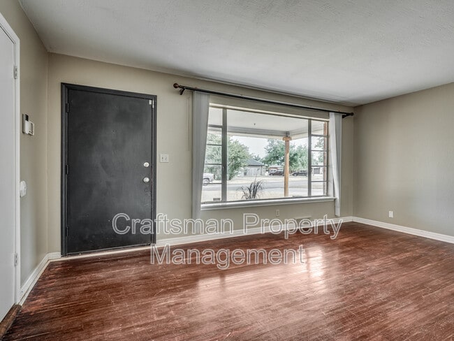 Building Photo - 1724 Churchill Way