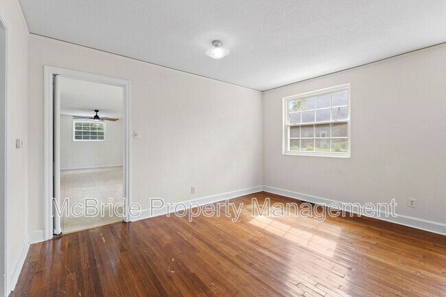 Building Photo - 105 Nut Grove Dr