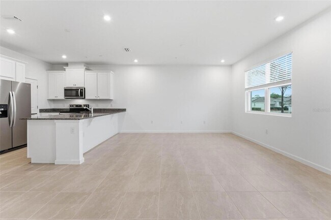 Building Photo - 4268 Sadler Rd