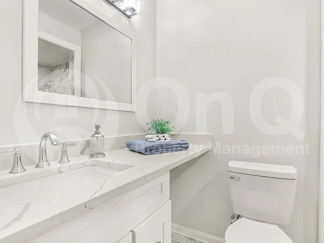 Building Photo - 306 Wildbriar Dr