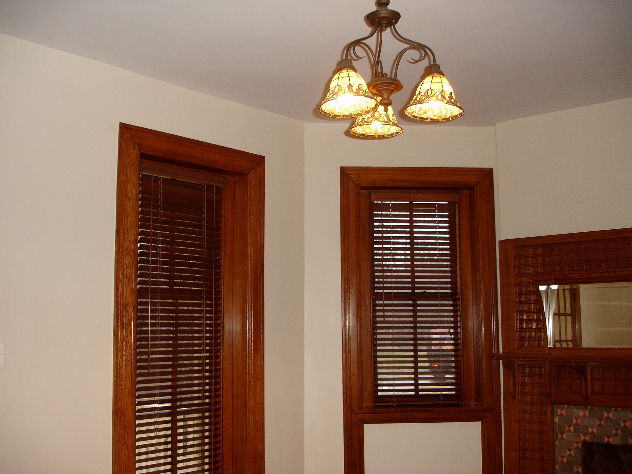 Building Photo - 218 W Montgomery Ave